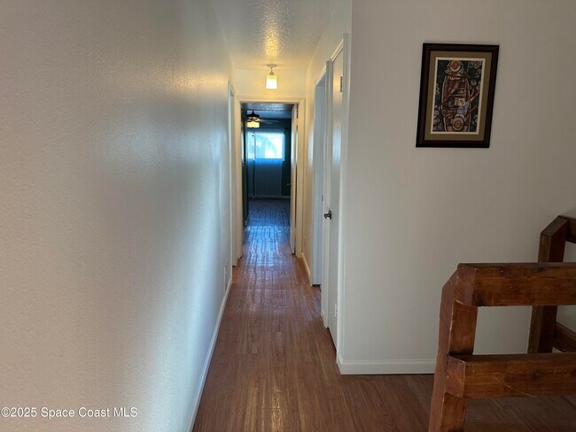 Building Photo - 56 Emerald Ct