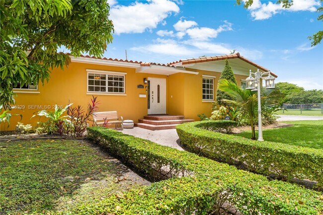 Building Photo - 1380 Miami Springs Ave