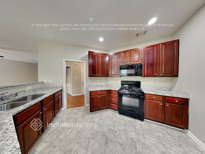 Building Photo - 1315 Stoney Field Pl