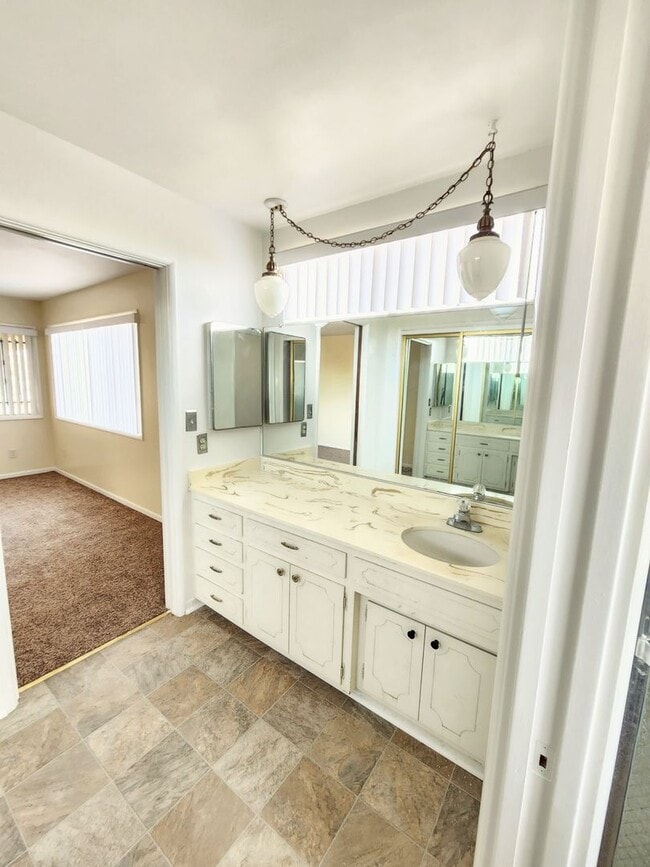 Building Photo - Unique Home in the Sky Harbor area!