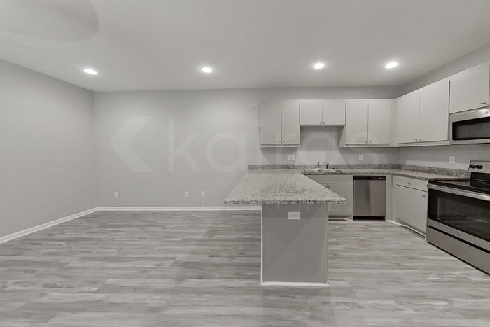 Building Photo - 1918 Perry St