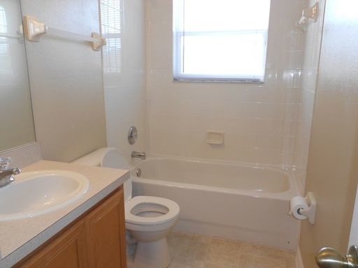 Building Photo - Orlando - 5 Bedroom 4 Bathroom - 2050.00