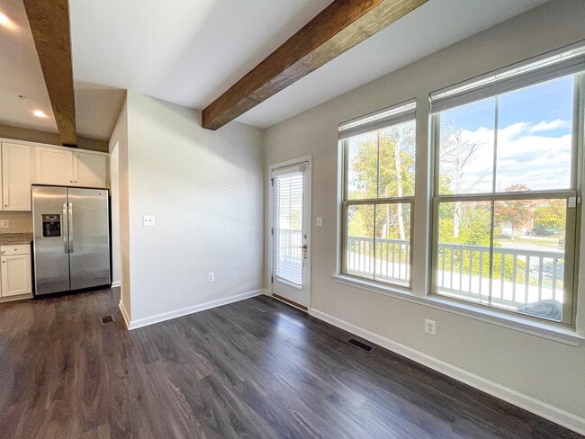 Building Photo - 10132 Dorsey Ln