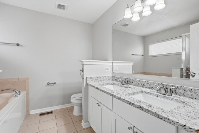 Building Photo - 2647 Pecos Cir