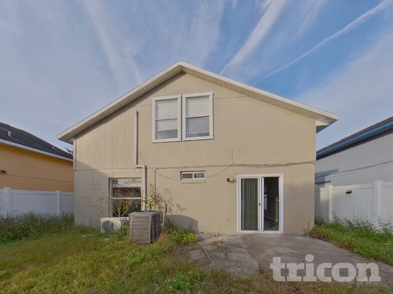 Building Photo - 1930 Bluets Ct