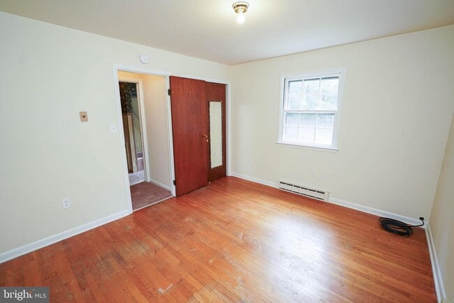 Building Photo - 510 Elberta Ave