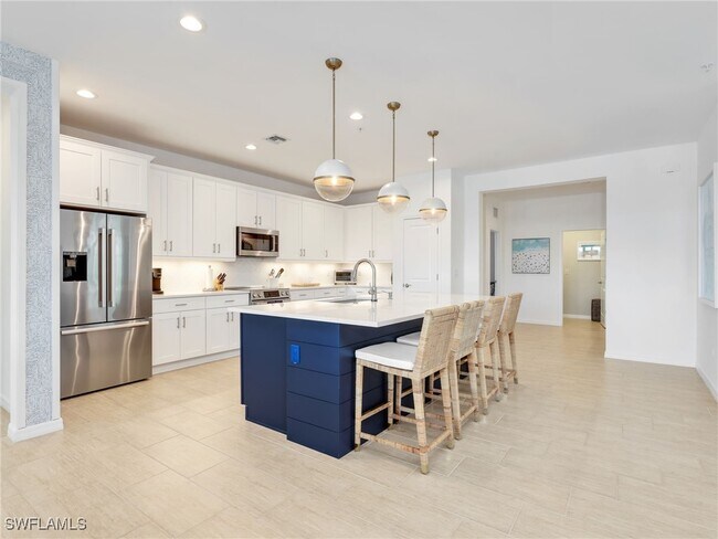 Building Photo - 15177 Butler Lake Dr