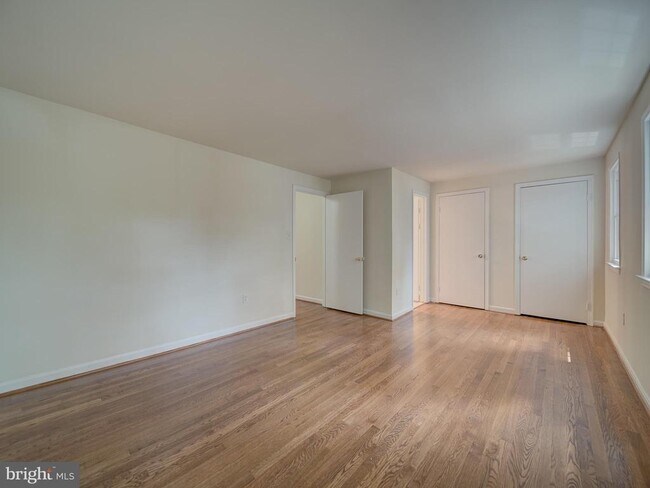 Building Photo - 13186 Putnam Cir