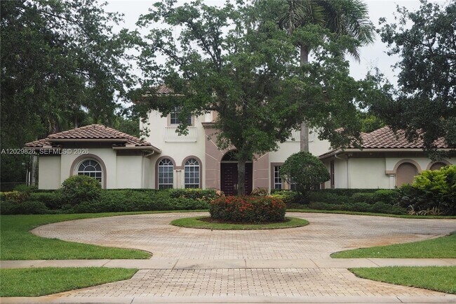 Building Photo - 2750 Jockey Cir