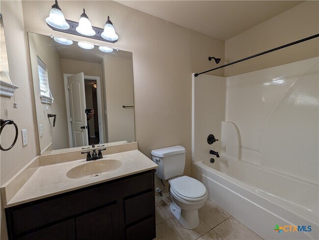 Building Photo - 957 Brown Rock Dr