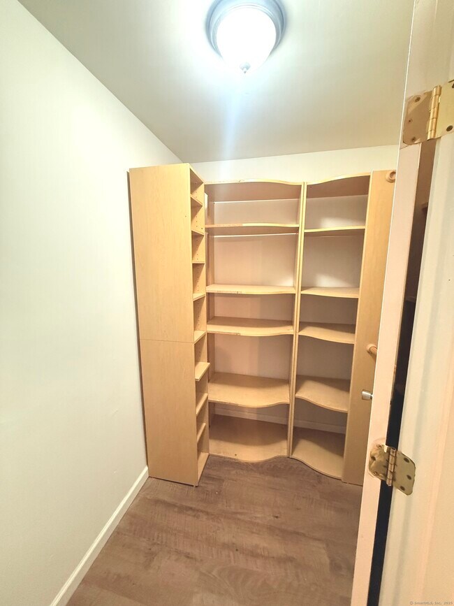 Building Photo - 87 Thomas St