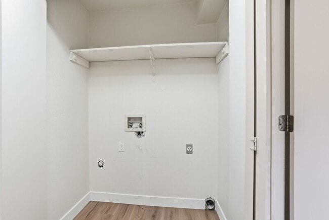 Building Photo - 3446 W Lilac Ct