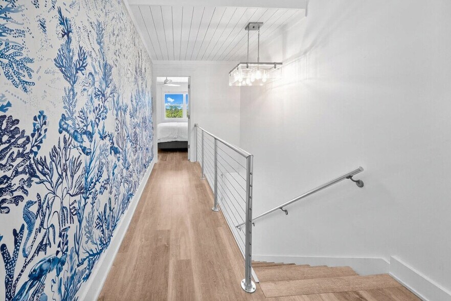 Building Photo - 17735 Front Beach Rd