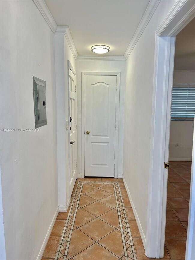 Building Photo - 251 Galen Dr