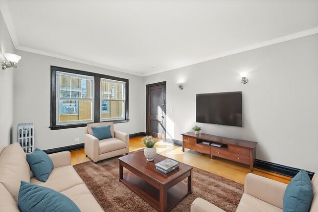 Building Photo - 1925b Grove Ave