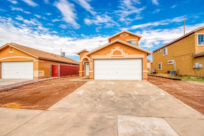 Building Photo - 11717 Lapstone Way