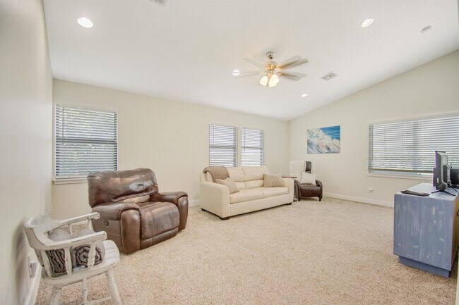 Building Photo - 5378 A1A S