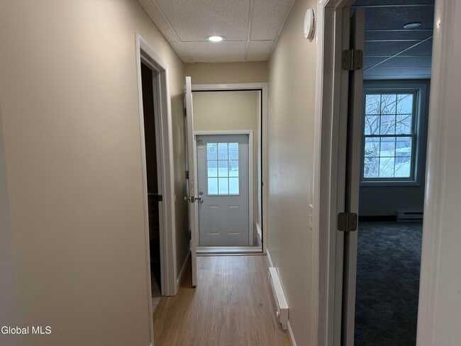 Building Photo - 734 Hudson Ave