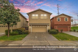 Building Photo - Two-Story 3-Bedroom 2.5-Bath House