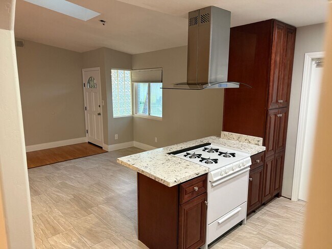 Building Photo - Beautiful Clairemont Cul-de-sac Home