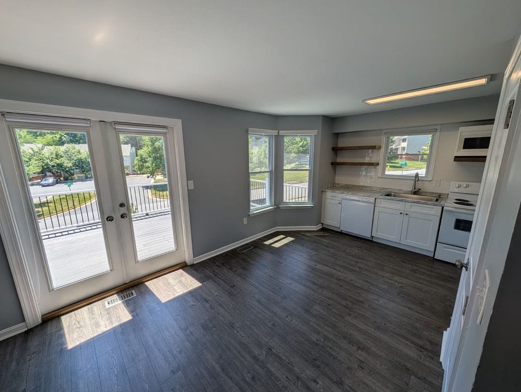 Building Photo - 15300 Gunsmith Terrace