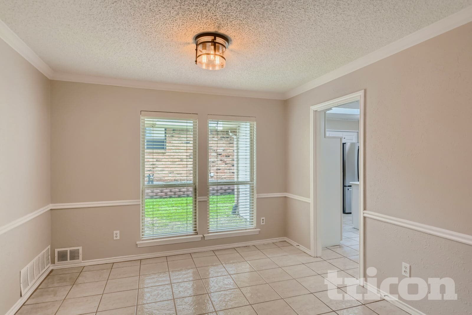 Building Photo - 4707 Vineyard Trail