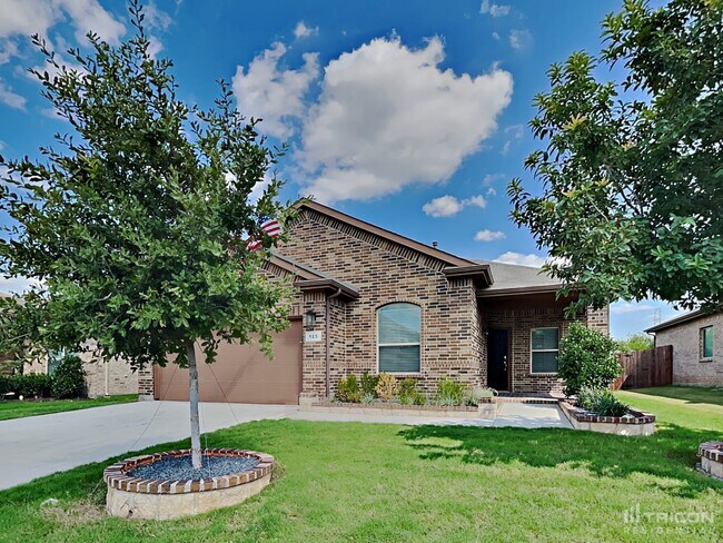 Building Photo - 125 Creek Terrace Dr