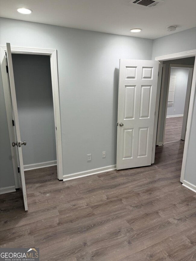 Building Photo - 3456 Thompson Dr NW