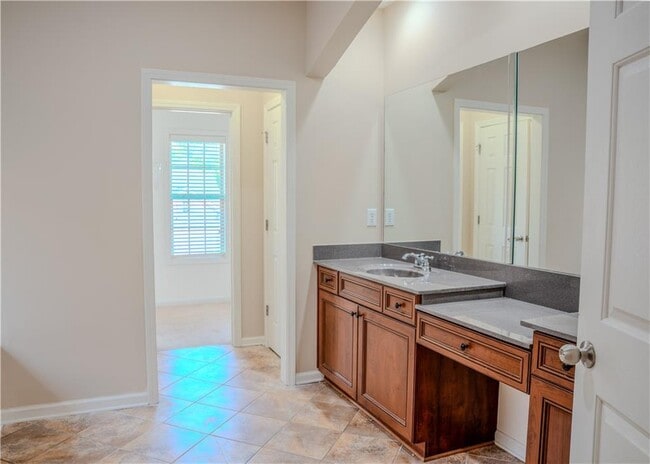 Building Photo - 69 Serenity Point