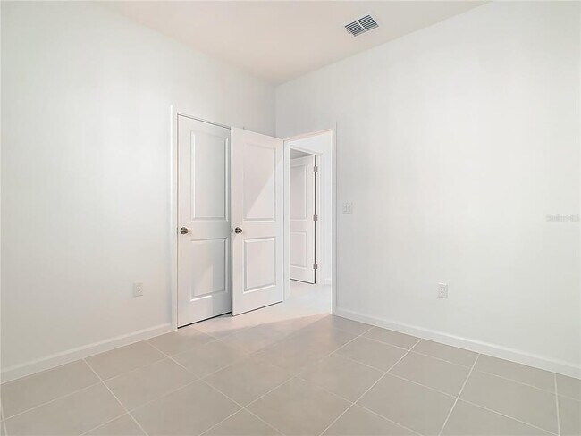 Building Photo - 2402 Celebration Blvd