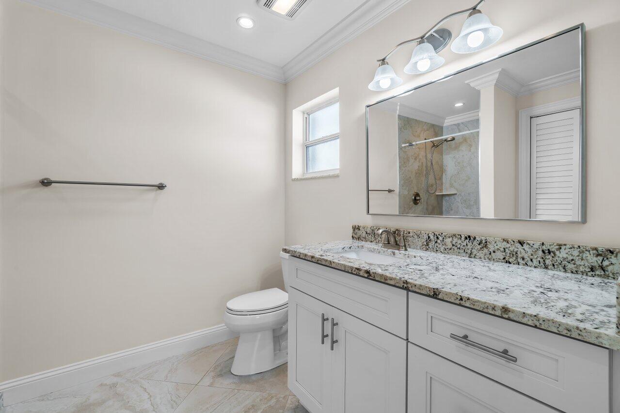 Building Photo - 2096 SW 13th Ter