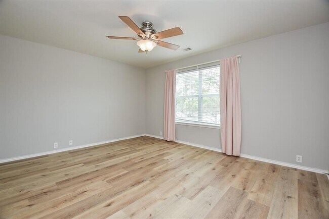 Building Photo - 7223 Toad Hollow