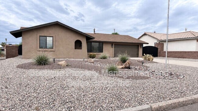 Building Photo - 2371 San Juan Dr