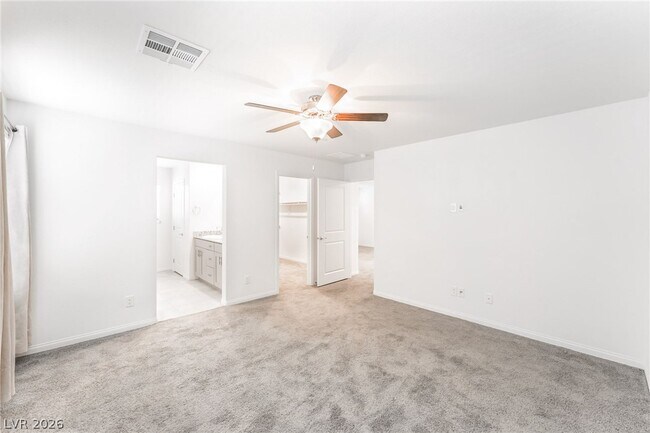 Building Photo - 410 Larksong Ave