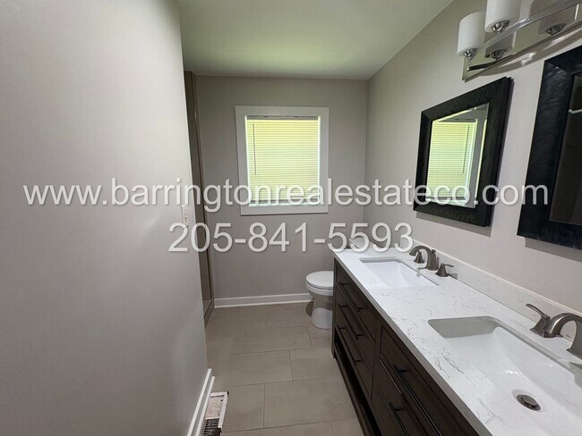 Building Photo - 1733 28th St N
