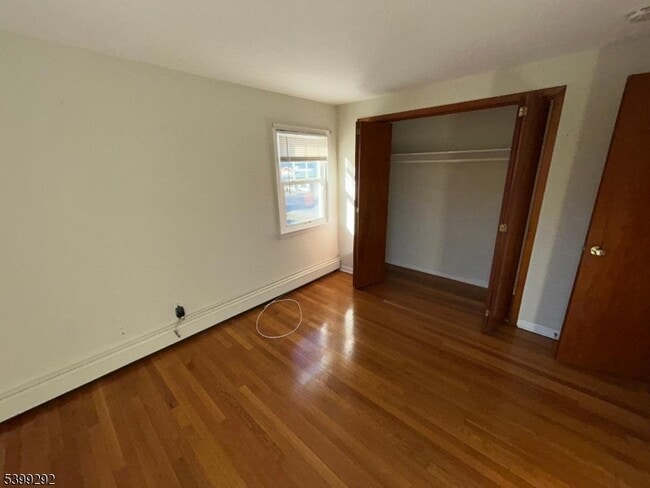 Building Photo - 1157 Goffle Rd