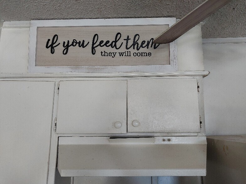 Building Photo - 107 South St