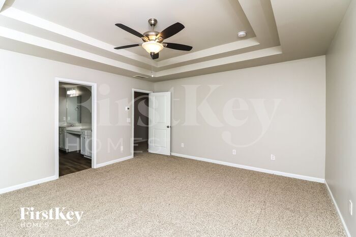 Building Photo - 210 Omega Ct