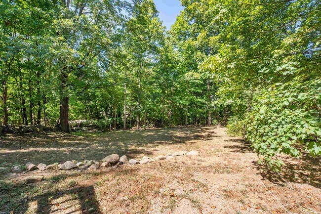 Building Photo - 468 Union Ave