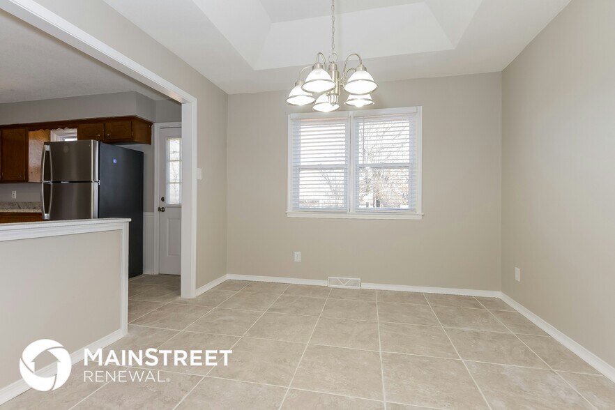 Building Photo - 8301 Laurel Ave