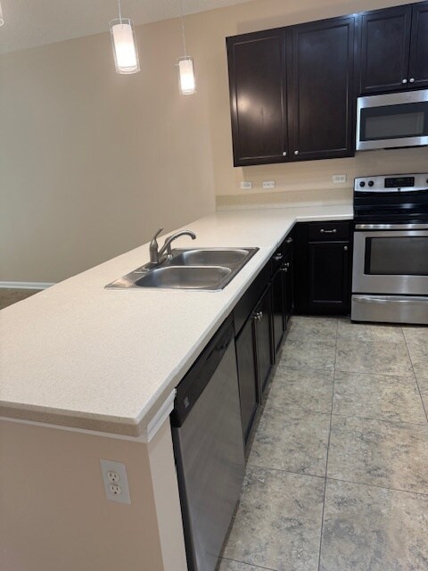 Building Photo - 3610 Creswick Cir