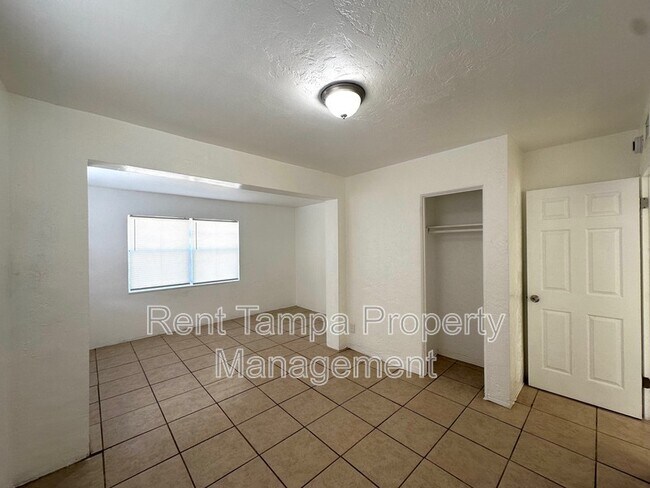 Building Photo - 626 31st St S