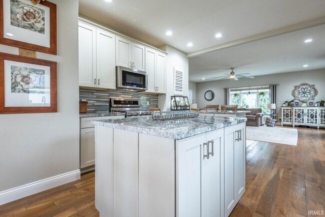 Building Photo - 4297 S Windmill Ln