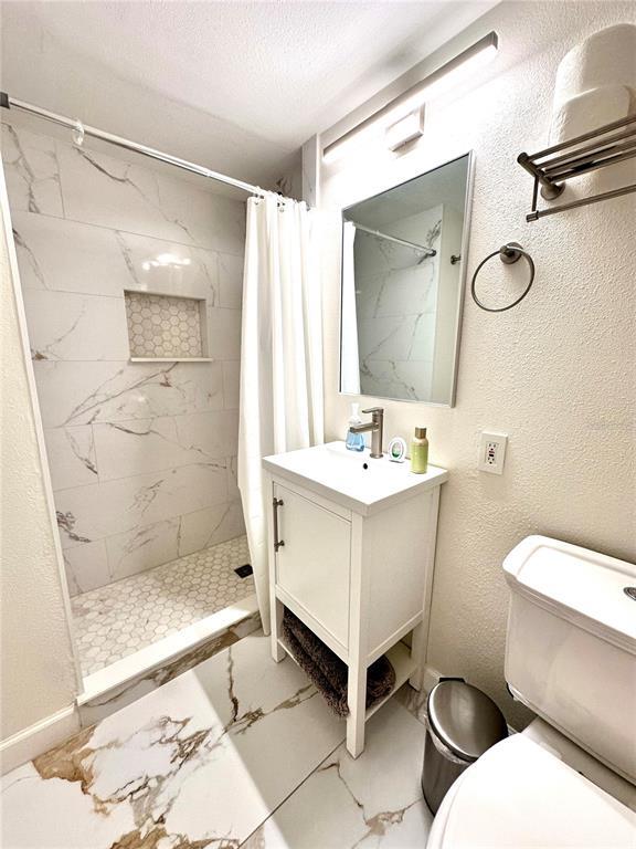 Building Photo - 6361 Bahia Del Mar Blvd S