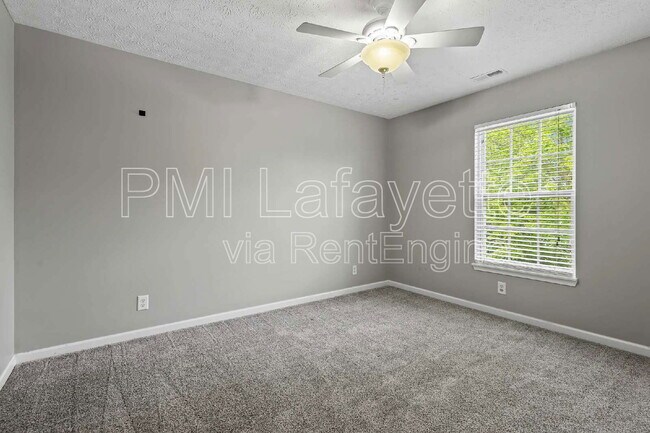 Building Photo - 3700 Goodall Ct