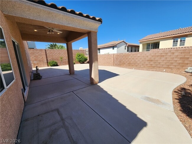 Building Photo - 753 Maranello St