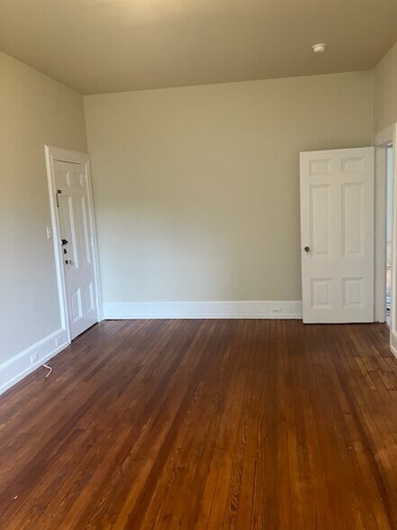 Back Bedroom Entrance - 1511 Spring Ave