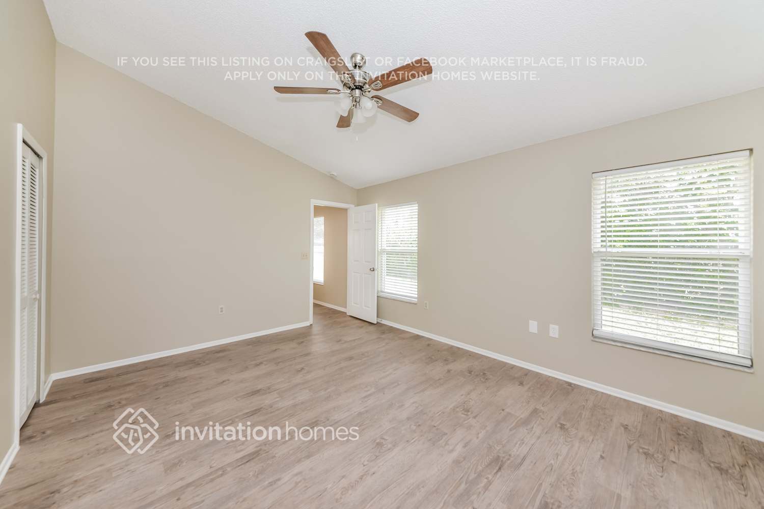 Building Photo - 4201 11th Ave E