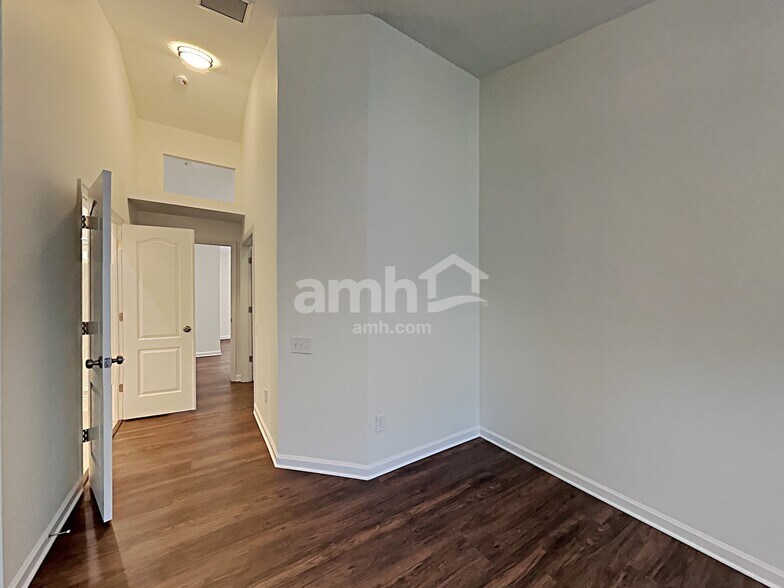 Building Photo - 11603 Misty Isle Ln
