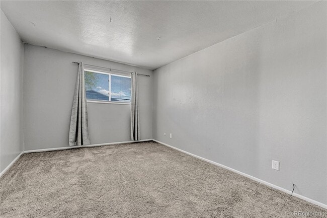 Building Photo - 7968 Chase Cir